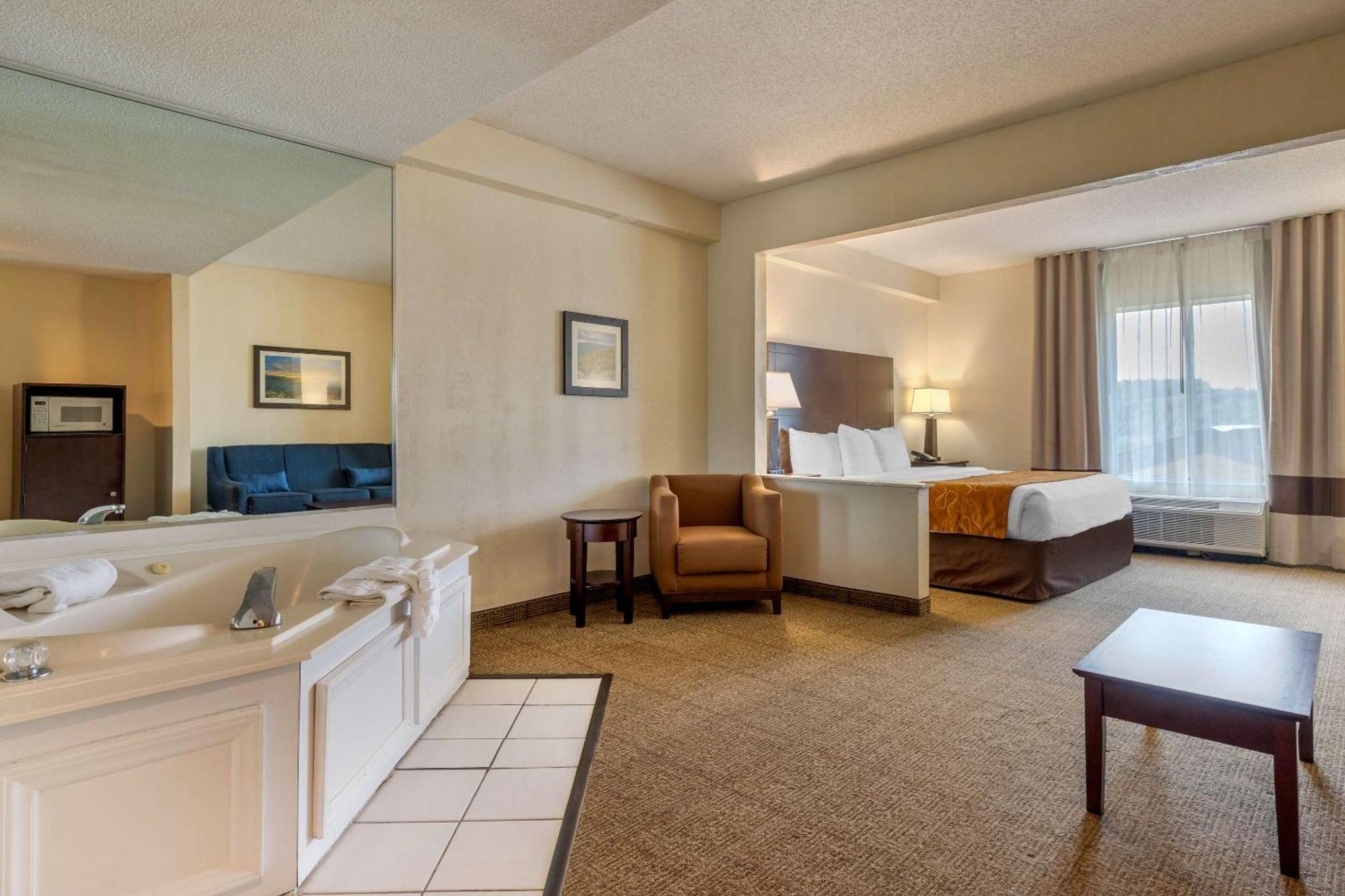 Comfort Suites Gastonia - Charlotte Exterior photo